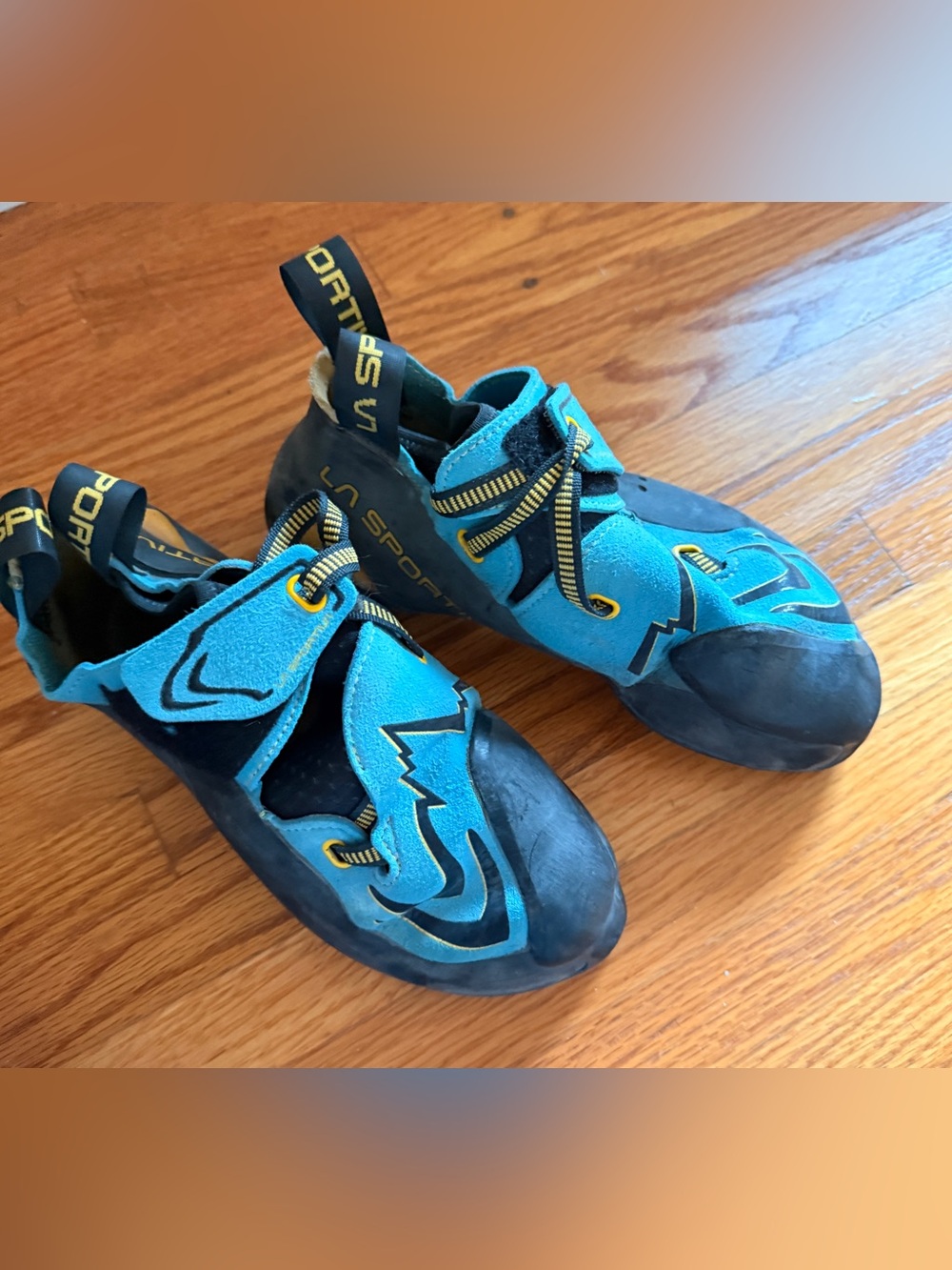 La Sportiva Futura Climbing Shoe